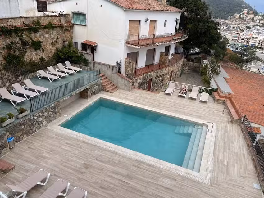 LETS HOLIDAYS SEA VIEWS APARTMENT in SA GABARRA