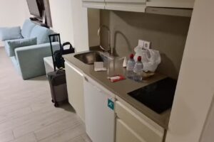 Los Angeles Apartments