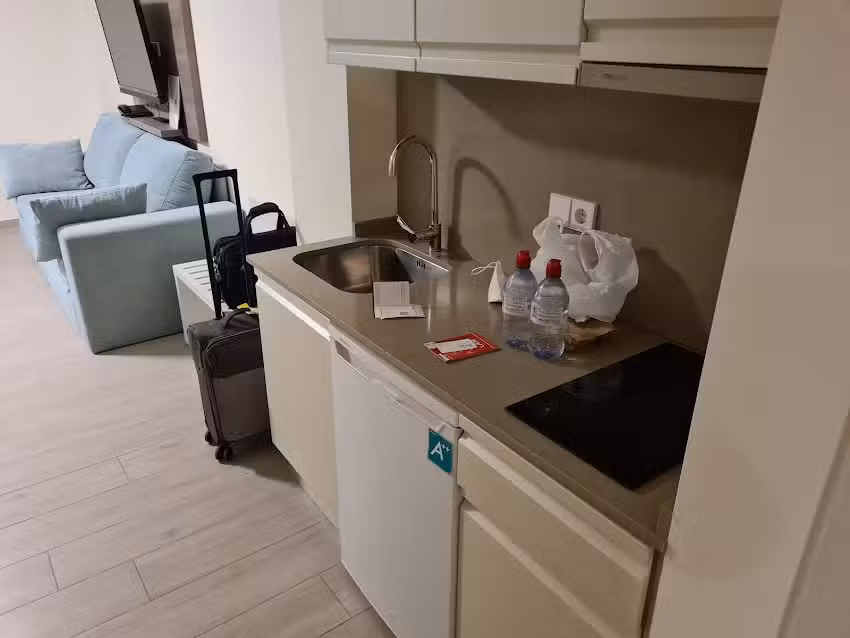 Los Angeles Apartments