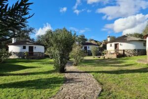 Los Chozos de La Dehesa