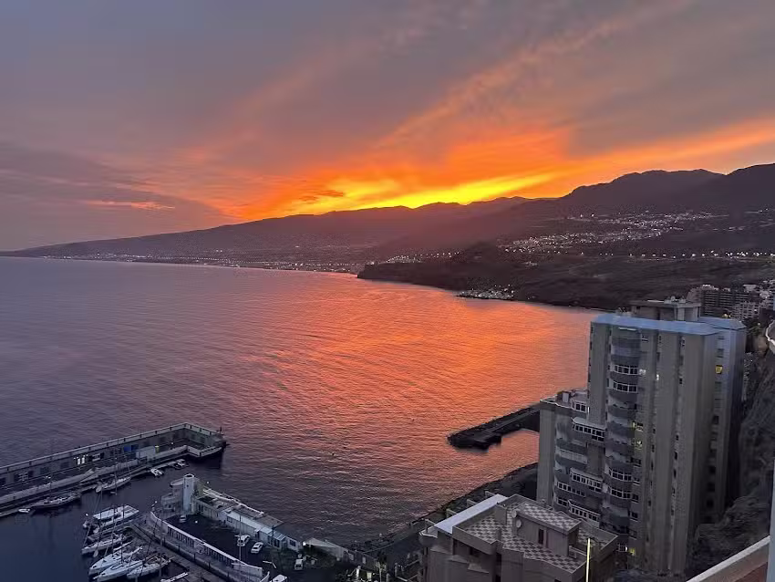 Lujosos Apartamentos M&oacute;naco. Canary Good Vibes