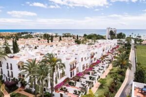 Macdonald Villacana Club