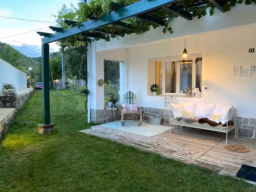 Maison chic Basque Bed & Breakfast