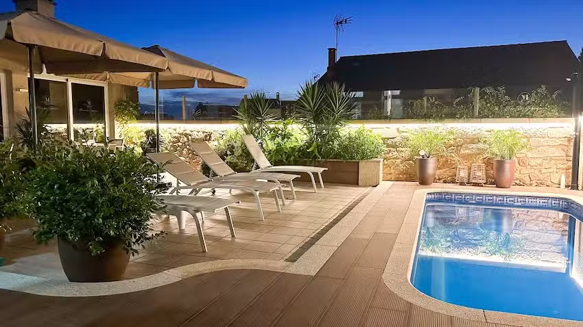 Mar de Sobr&aacute;n Suites