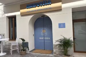 Marevita Hostel Suites