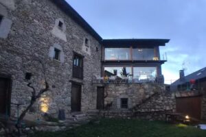 Mas Farner &ndash; Ll&iacute;via &ndash; Turisme Rural &ndash; Adults Only