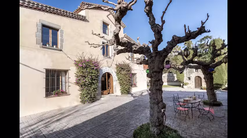 Mas Vives, Casa Rural