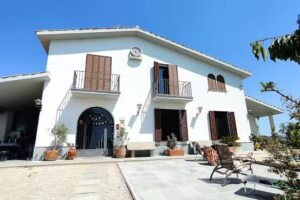 Mas&iacute;a Cal Piu