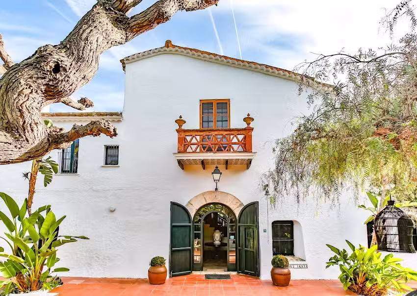 Masia Can Par&egrave;s