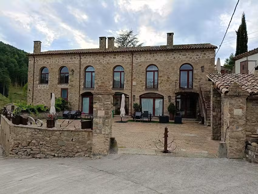 Mas&iacute;a La Riera de Campdev&agrave;nol