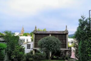 Mes&oacute;n bar A fonti&ntilde;a pension
