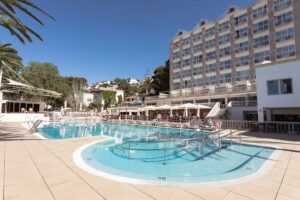 Minura Cala Galdana & Apartaments d&rsquo;Aljandar