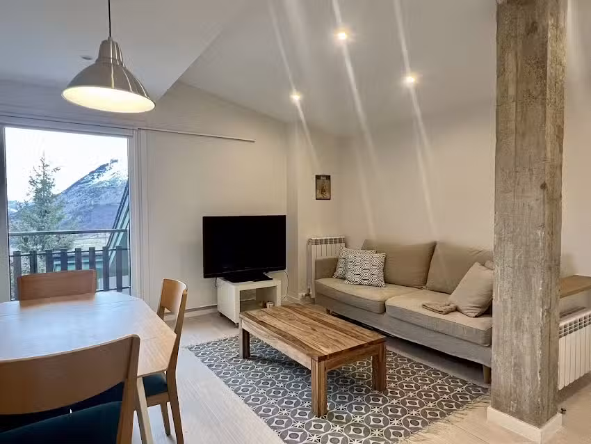 Minutar by Pirineos 360