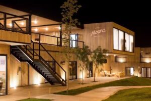 Moana Eco Surf House