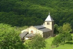 Monasterio y Albergue de San Pedro de Montes