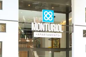 Monturiol Apartaments