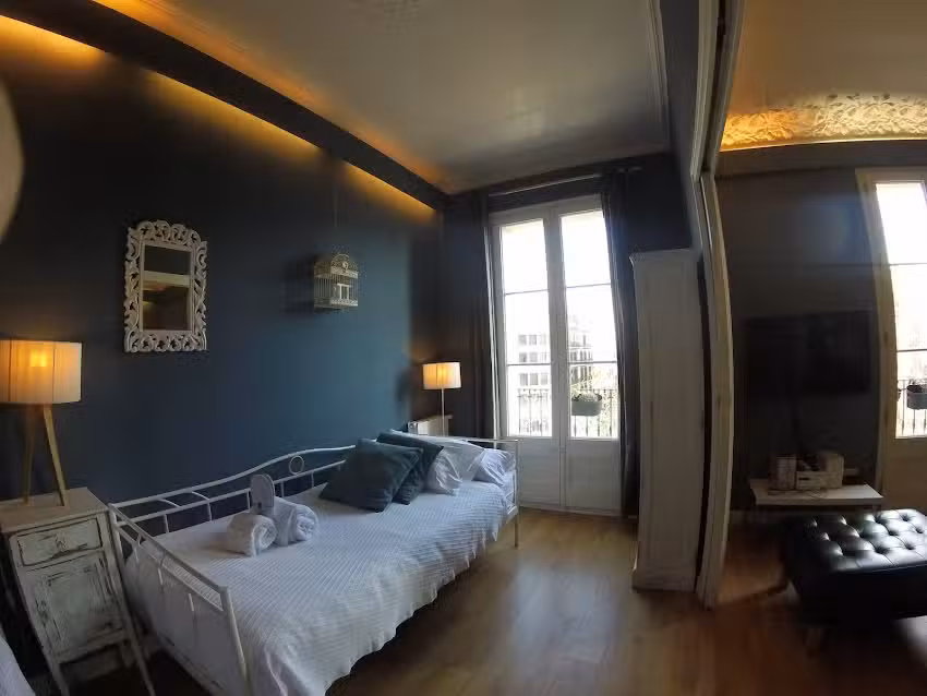 Mr Serrano Apartments