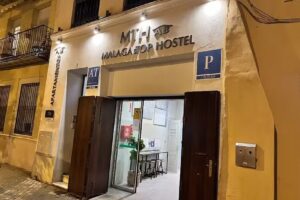 MTH AB Malaga Top Hostel