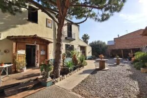 Mucha Masia Hostel Rural-Urb&agrave;