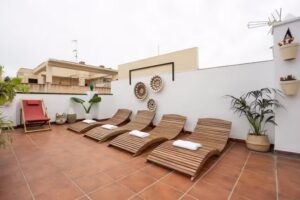 Naim Guest House Nerja