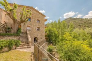 Naturaki Can Martinot, la casa del riu