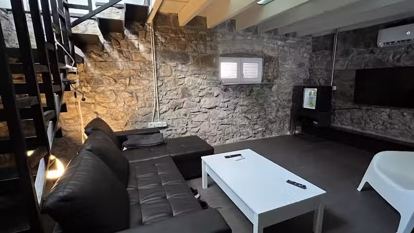 New D&uacute;plex in The Old Part Of Bilbao