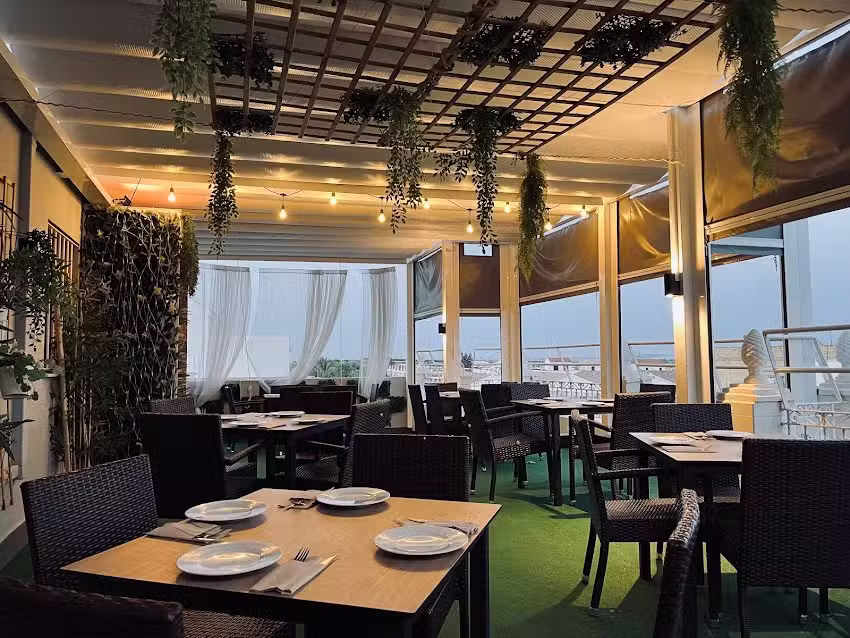 NOVO Apartahotel & Restaurante