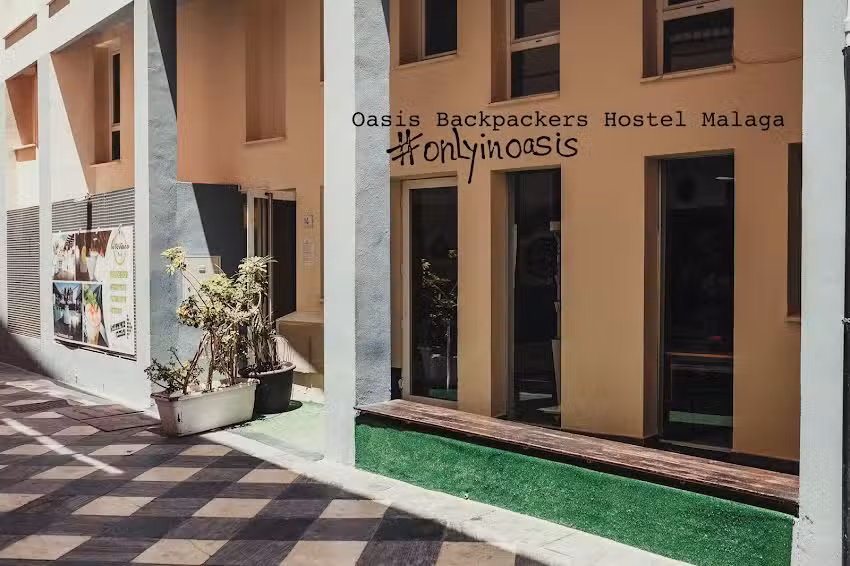 Oasis Backpackers Hostel Malaga