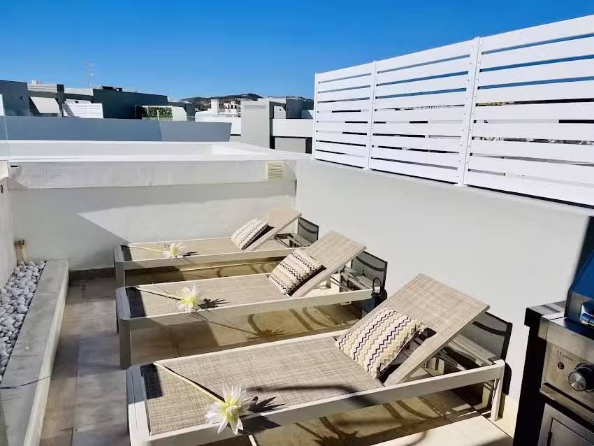 Oasis by the Sea in La Cala de Mijas (La Valvega)