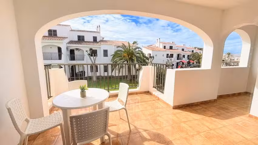 Oasis Cala&rsquo;n Porter &ndash; with private terrace and Pool