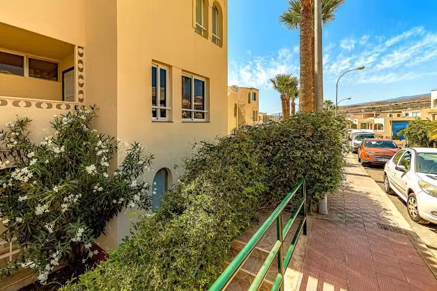 Ocean Breeze Apartments