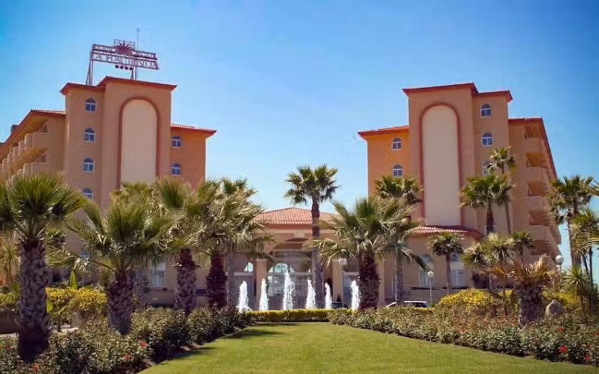 Ohtels La Hacienda