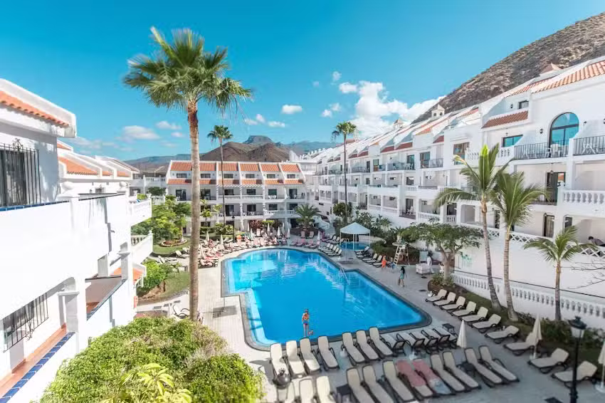 Ona Beverly Hills Heights