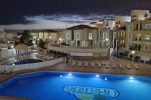 Orlando&rsquo;85 Complex, Costa adeje