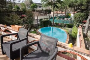Oscar Apartments Vacarisses-Torreblanca Estacion &ndash; Piscina Privada