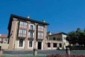 PALACIO AZC&Aacute;RATE HOTEL APARTAMENTOS RESTAURANTE CAFETER&Iacute;A BODAS