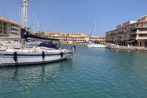 Parking de autocaravanas Puerto Deportivo de Almerimar (Emplazamiento 1)