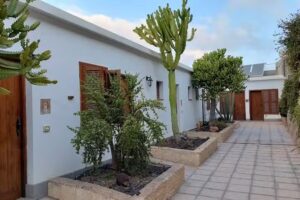 Parking Hotel Rural El Nav&iacute;o