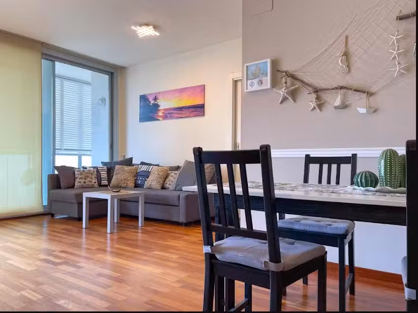 Parking Terraza Soleada Netflix Equipado Hostem