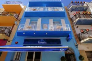 Parrots Sitges Hotel