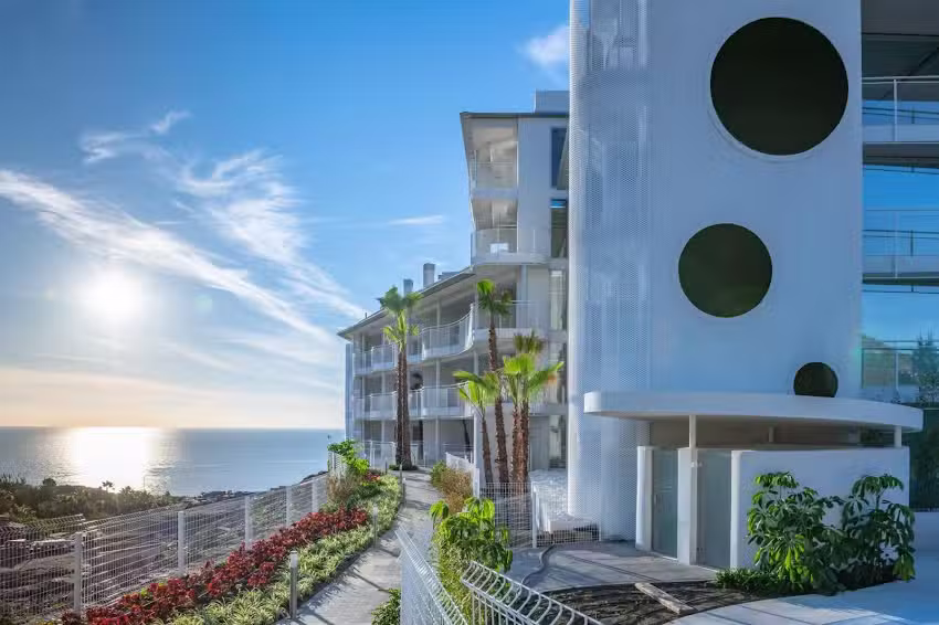 Pen&iacute;nsula Residences