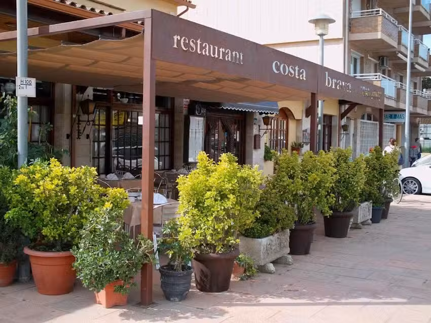Pensi&oacute; Costa Brava