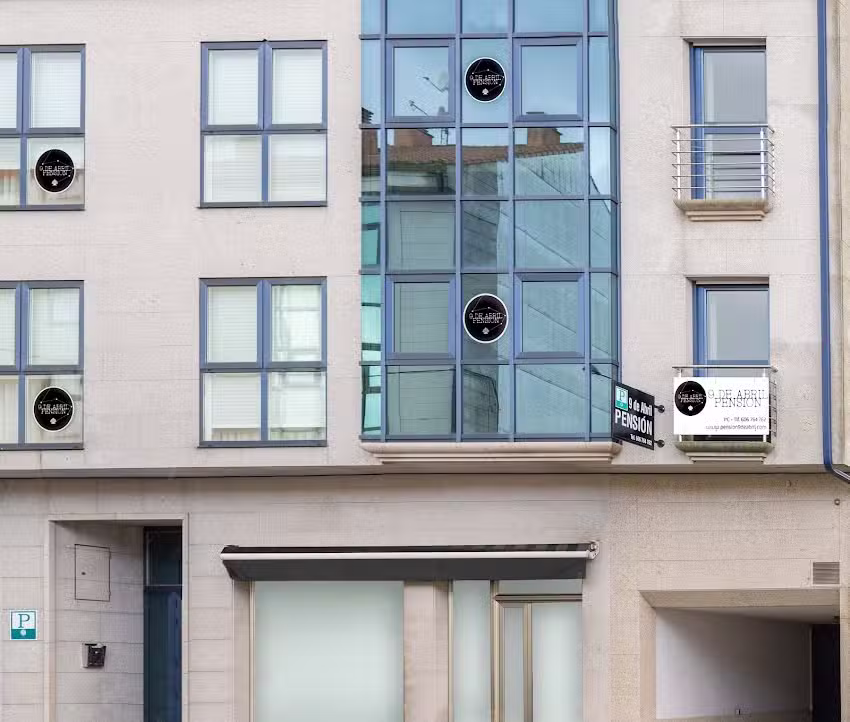 Pensi&oacute;n 9 de Abril