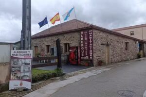 Pensi&oacute;n Albergue Los Caminantes Ribadiso