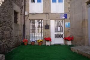 Pensi&oacute;n Aqua Rooms Sarria (Alojamiento Camino de Santiago)