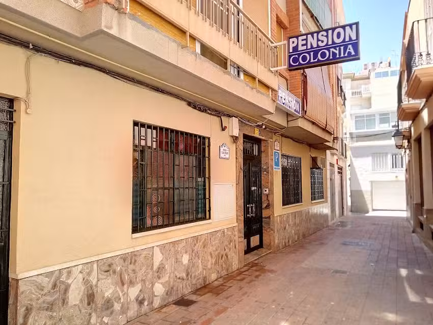 Pensi&oacute;n Colonia