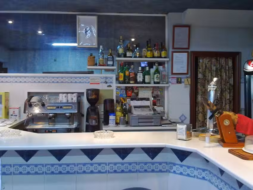 Pensi&oacute;n Cort&eacute;s