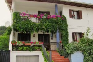 Pensi&oacute;n El Peregrino de Larrasoa&ntilde;a