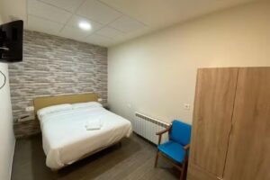 Pensi&oacute;n El Rinconcito dpCristal