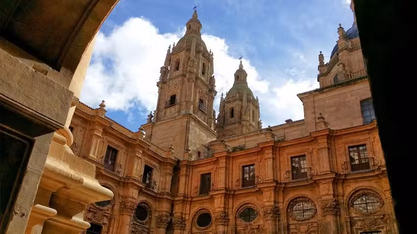 Pensi&oacute;n Estefan&iacute;a